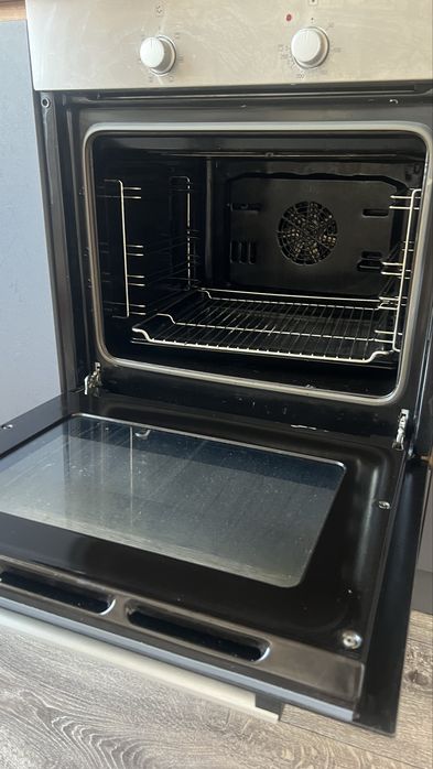 Продам духовой шкаф Bosch