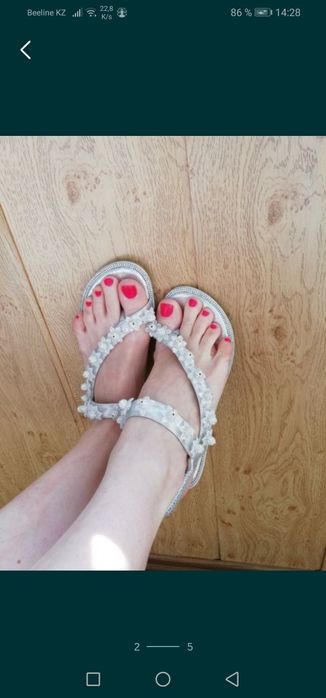 Босоножки, сандали