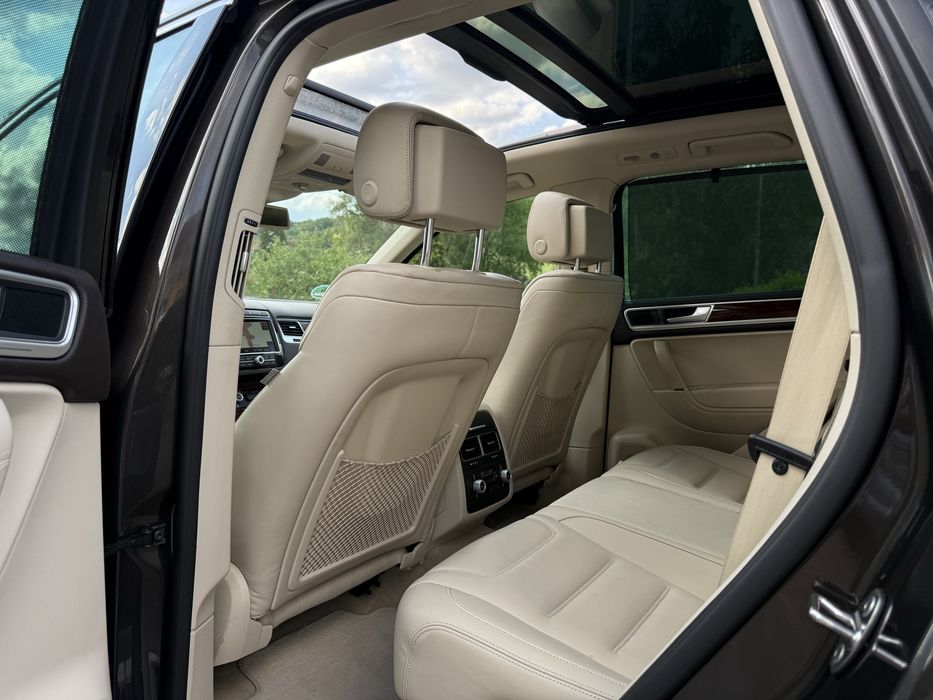 Vw Touareg 2016 Exclusive Panoramic ACC Led