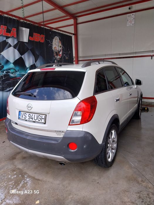 Vand sau schimb  opel Antara, ofer diferenta unde este cazul