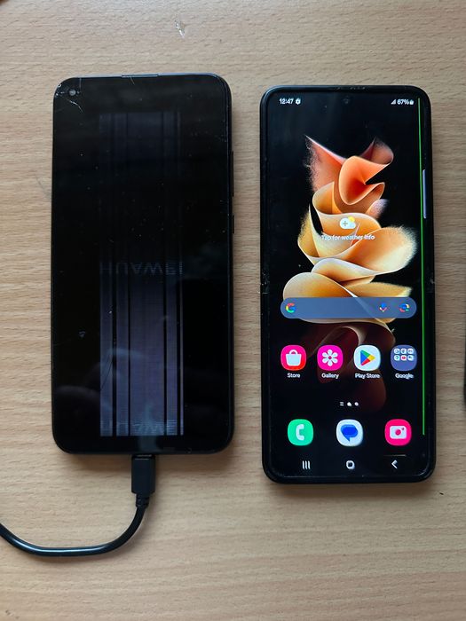 Телефони за части