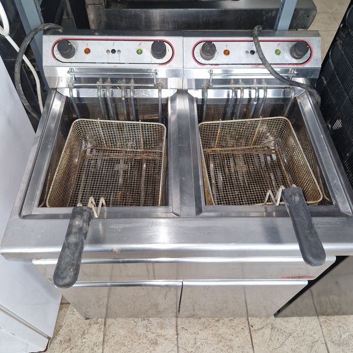 Friteuza dubla de.putere, gaz sau curent 380v