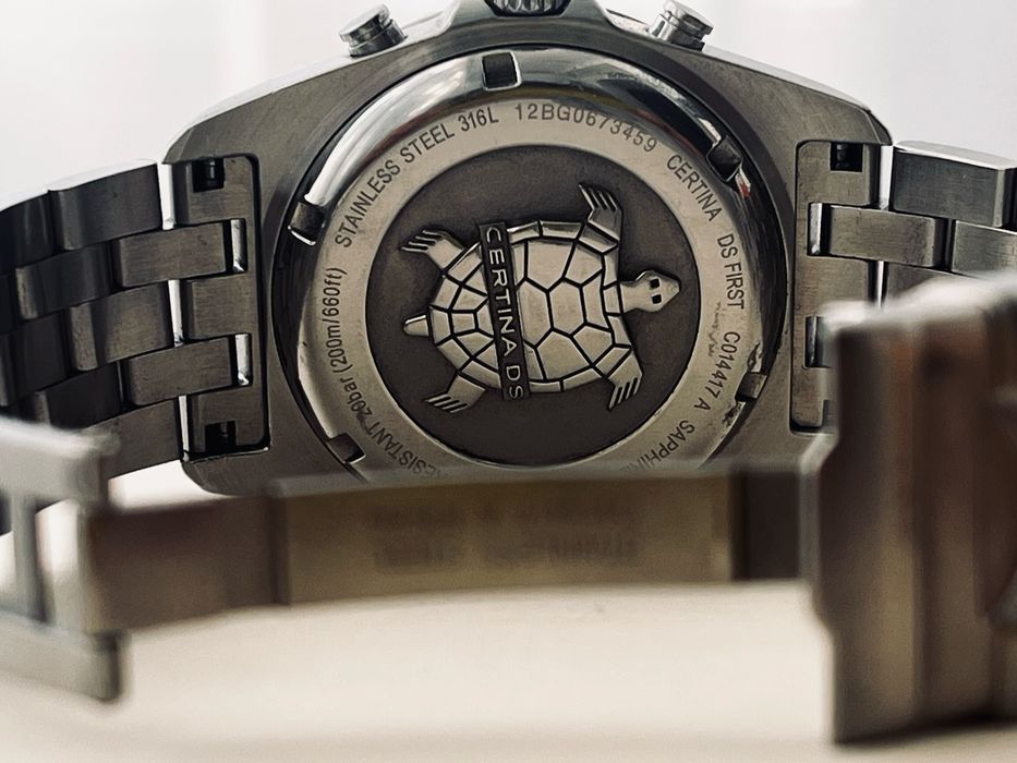Certina Ds first ceramic bezel Quartz 27 jewels 200m wr