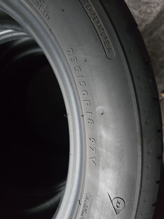 Dunlop 235/50 R18 97V vară