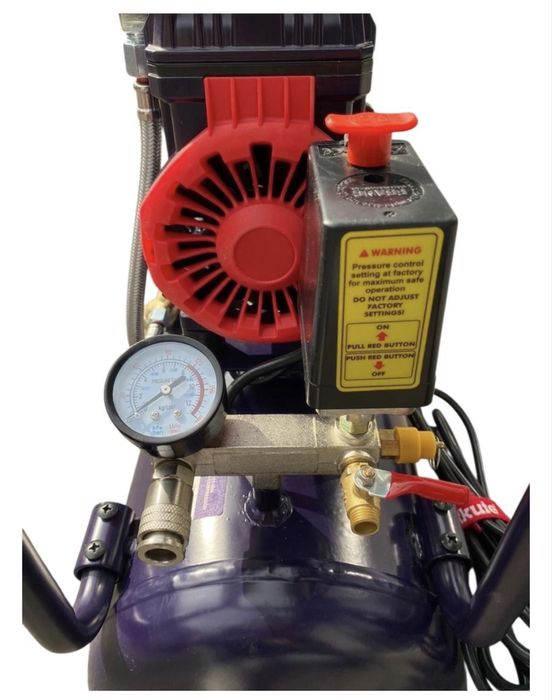 Компрессор безмасляный Makute