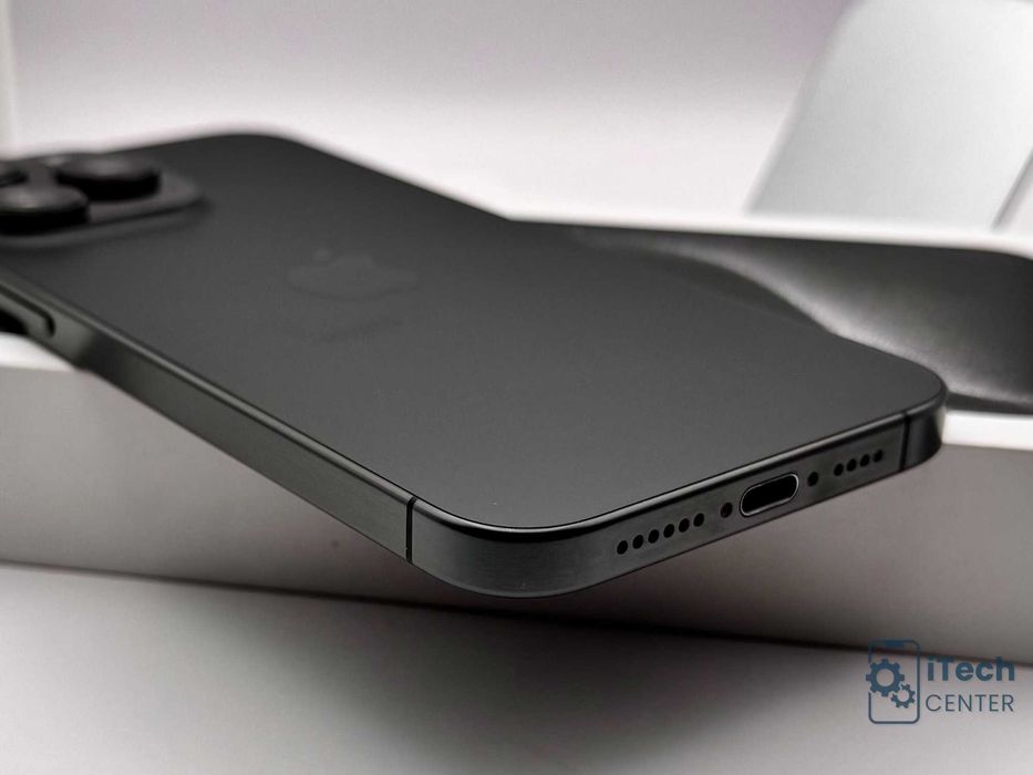 iPhone 15 Pro MAX, Black, 100% батерия, КАТО НОВ, 1г. ГАРАНЦИЯ!