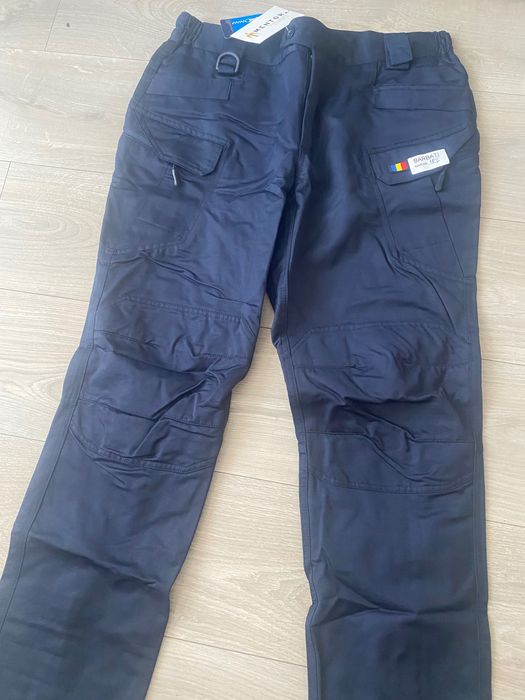 Teme și și pantaloni