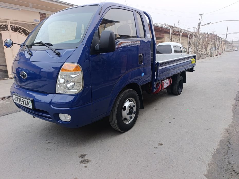 KIA bongo sotiladi 1200 kg