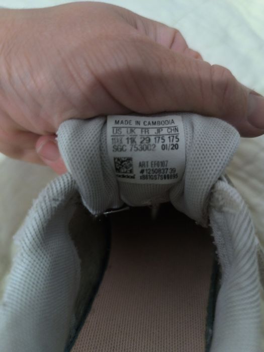 Adidași copii mărimile 29, 30 și 30,5