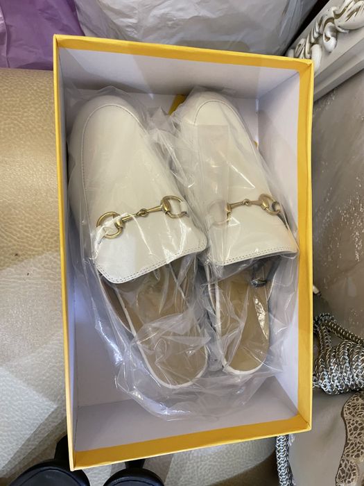 Продам  обувь