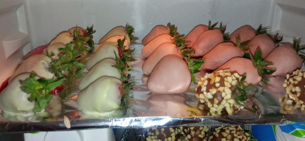 Клубника в шоколаде!