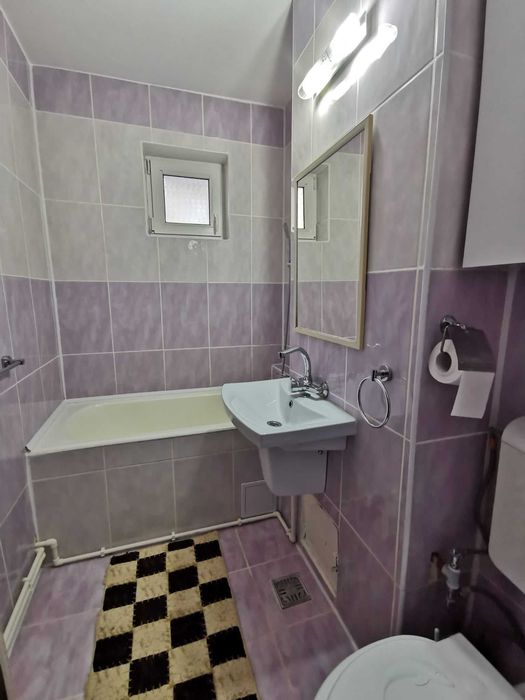 Inchiriez apartament 2 camere utilat langa piata centrala Deva