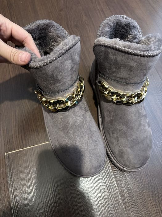 Угги зимний 38- 39 размер женский новый
