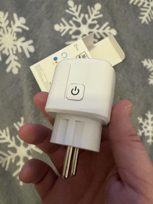 Priza smart  wiFi  control din aplicatie
