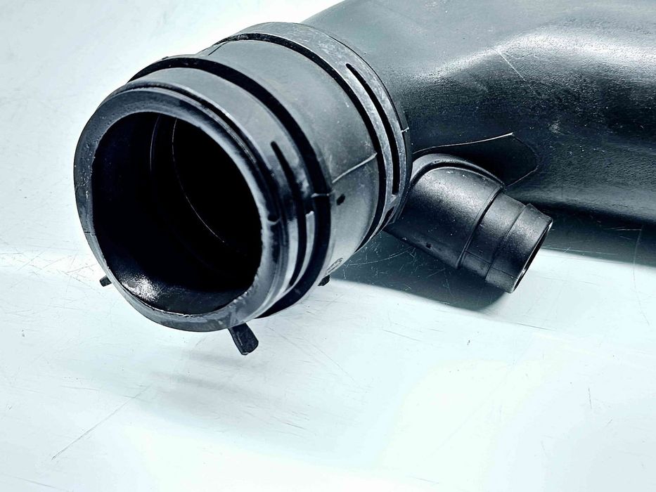 Tub admisie aer  Volkswagen Passat CC (357) [Fabr 2008-2012] 1K0129654
