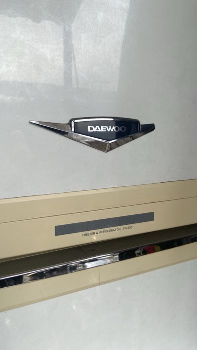 Продается Daewoo холодильник