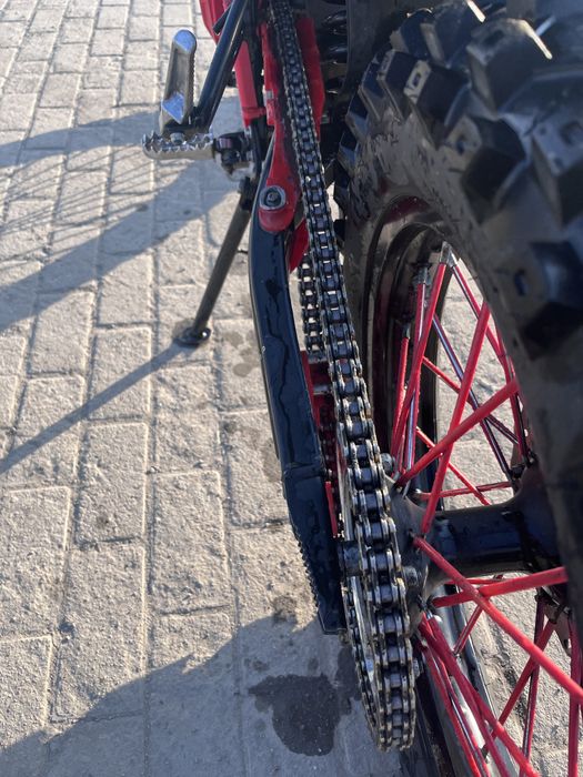 Эндуро мотоцикл.