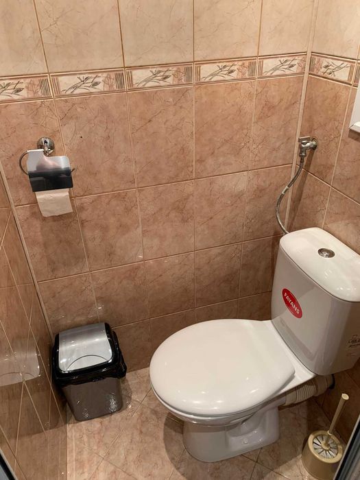 Дава се под наем Тристаен апартамент в Бургас, Меден рудник - зона А - 80 кв.м за 255 € - Снимка #7