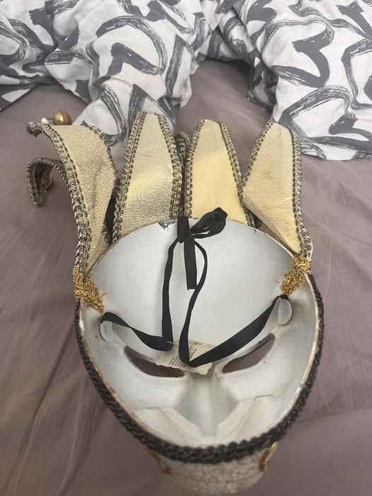 Продам маску венецианская дама
