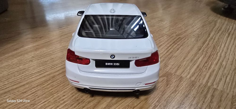 BMW модели Welly 1:24