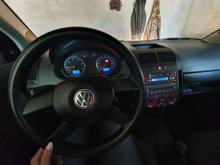 Vw Polo 9N 1.2 benzină ideală începători șoferi - înmatriculat Ro