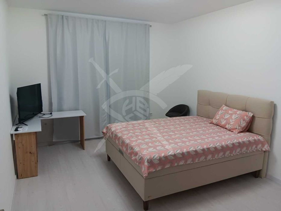 Дава се под наем Къща в с. Марково, Област Пловдив - 175 кв.м за 1350 € - Снимка #1