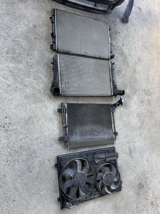 Trager calandru  radiatoare radiator apa radiator intercooler radiator ac electriventilatoare cbab tiguan