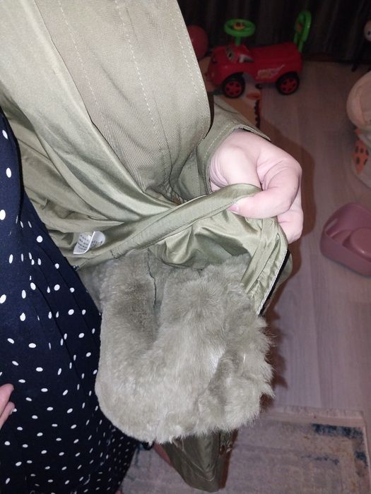 Продам парку натуральную