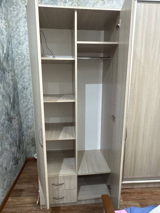 Продам шкаф срочнооо