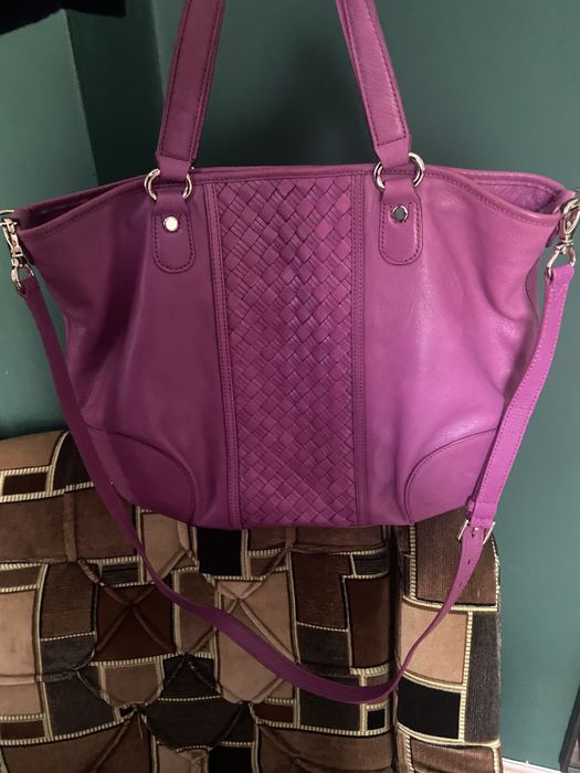 Цикламена/цвят фукция кожена чанта Cole Haan