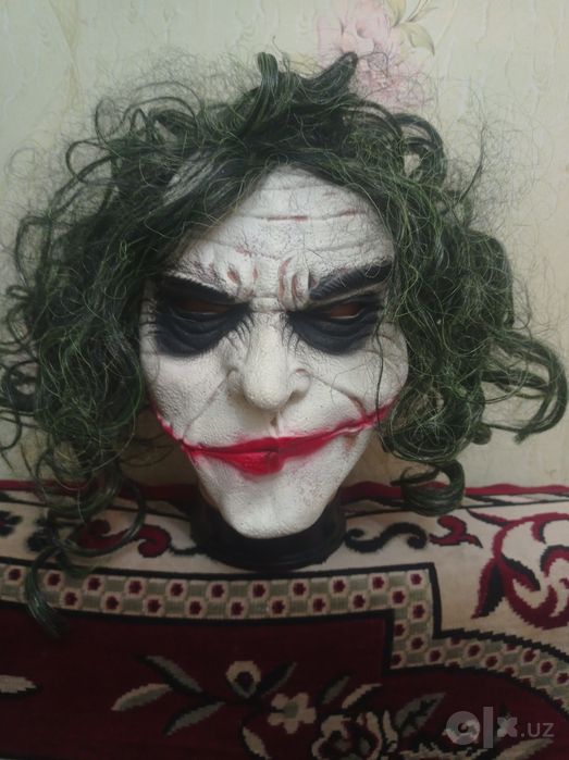 Продам маску Joker