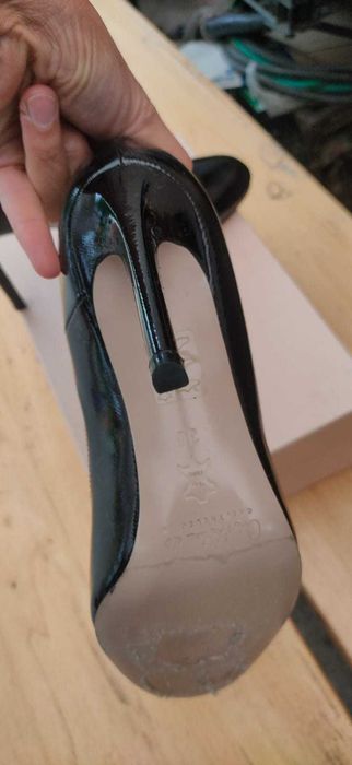 Pantofi Musette, marime 38, aproape noi, piele lăcuită