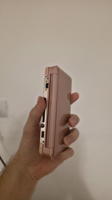 Nintendo 3DS,  Modat, 1500 jocuri, 20-în-1, gata de joacă + Online