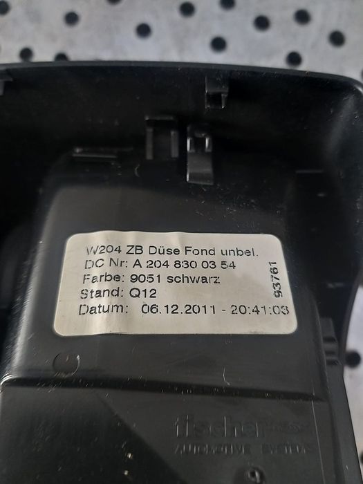 Grile ventilatie aer spate cotiera mercedes c class w204 a2048300354