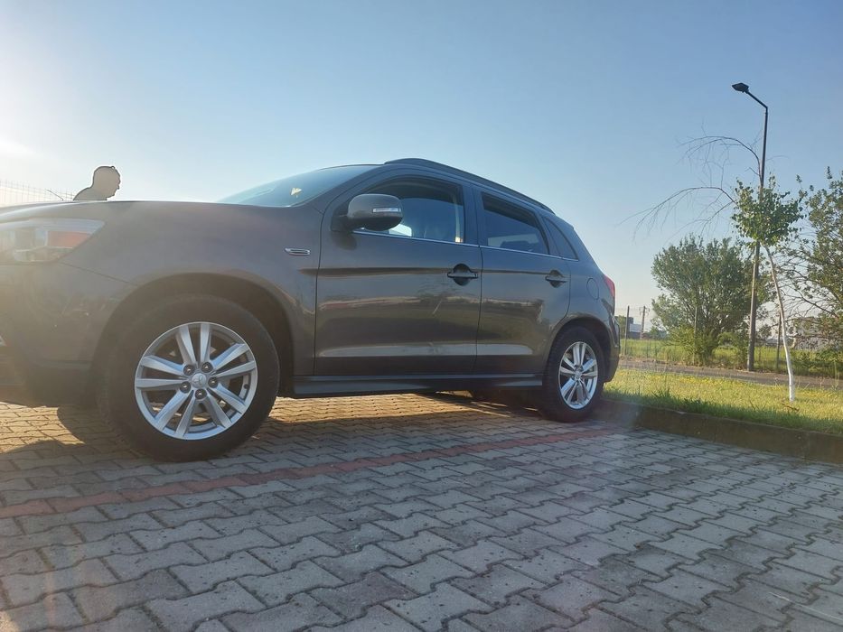 MITSUBISHI ASX 2011 — imagine 2