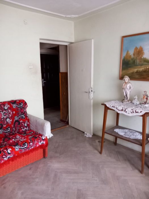Vând apartament cu 2 camere Situat în orașul Vulcan ,jud.Hunedoara.