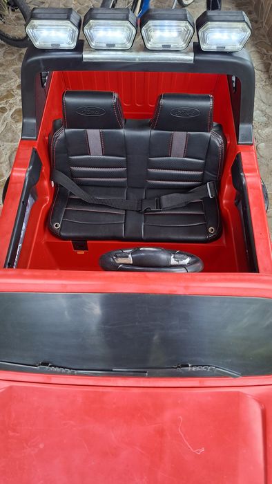 Masinuta electrica pentru copii M-Toys, cu telecomanda, Ford Ranger, Rosu