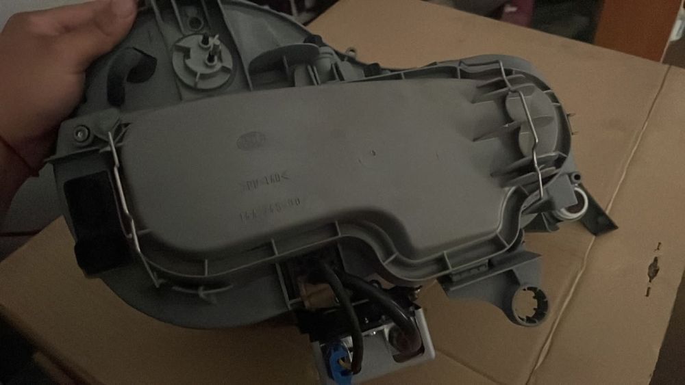 фары оригинал на Mercedes 210 E Class