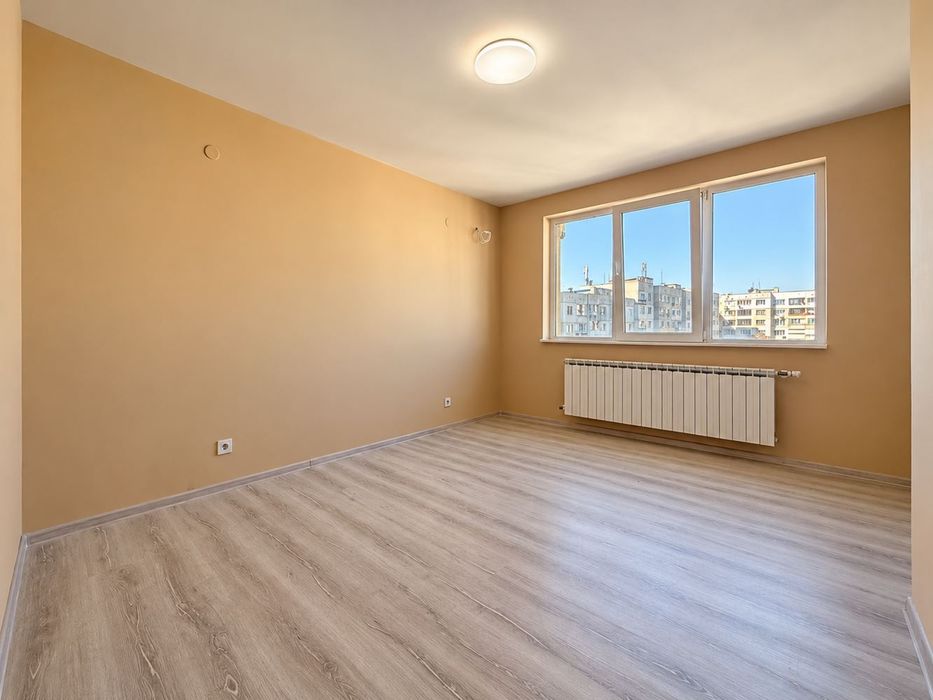 Продава се Двустаен апартамент в София, Люлин 10 - 70 кв.м за 2856 €/кв.м - Снимка #4