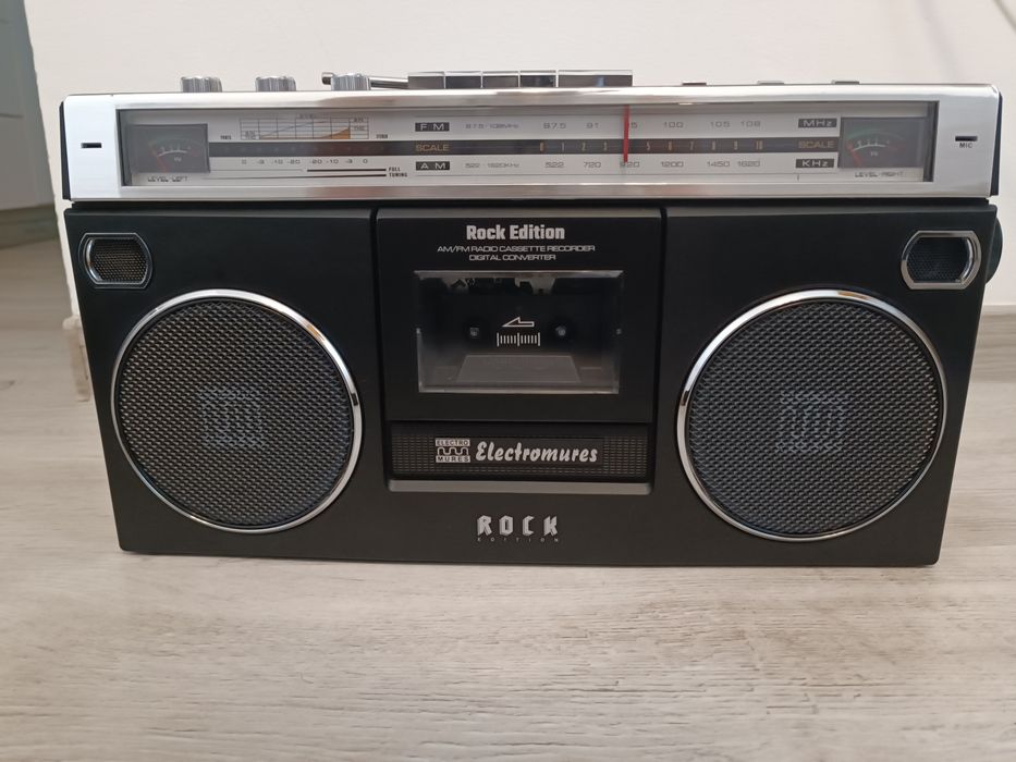 Casetofon,bluetooth,radio Fm/AM