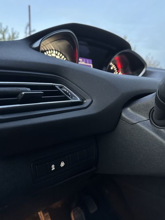 Peugeot 308 Allure 1.6 diesel