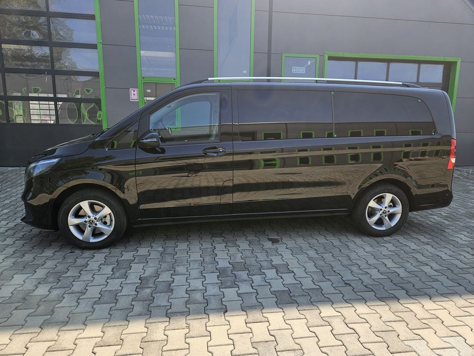 Se închiriază Mercedes Benz V Class