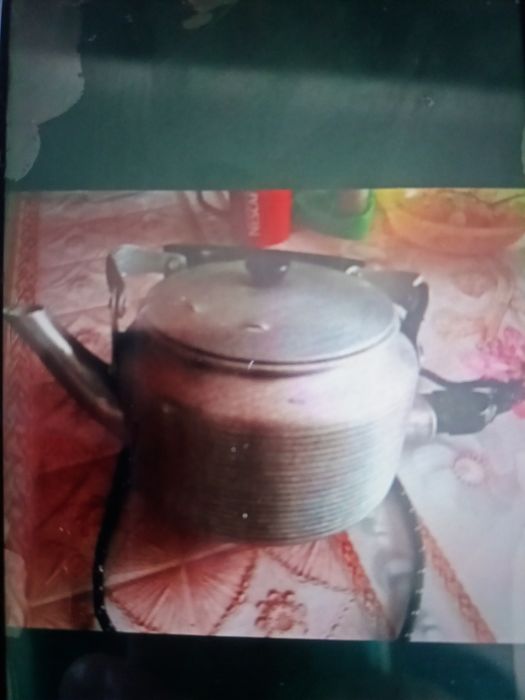 Продам электрический чайник