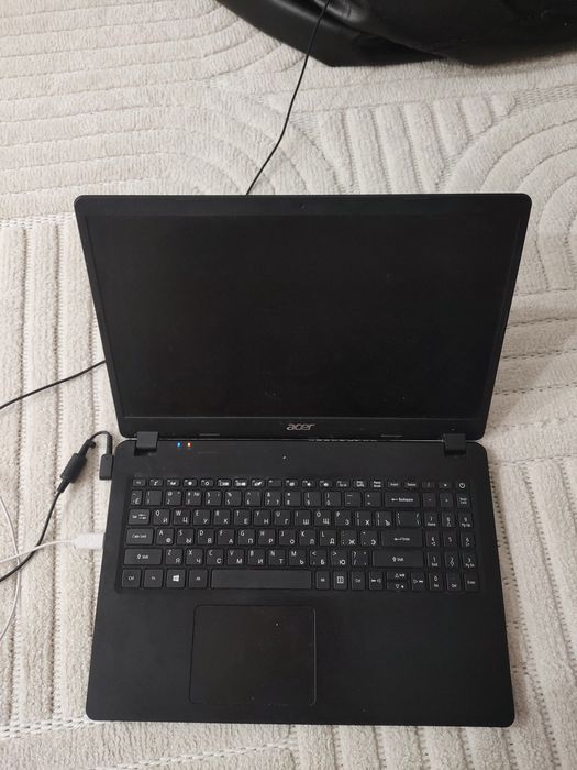 Acer extensa 15  ноутбук в нормальном состоянии