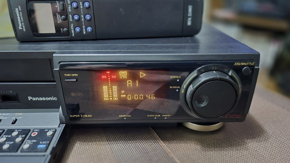 Супер видеомагнитофон Panasonic NV-FS88EG HI-FI Stereo SuperVHS