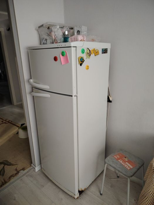 Заберите холодильник бесплатно, не работает, перестал работать,