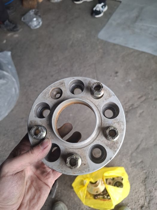 Джанти с гуми 18ки 245 40