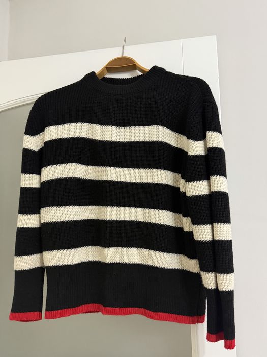 Продам стильную кофточку