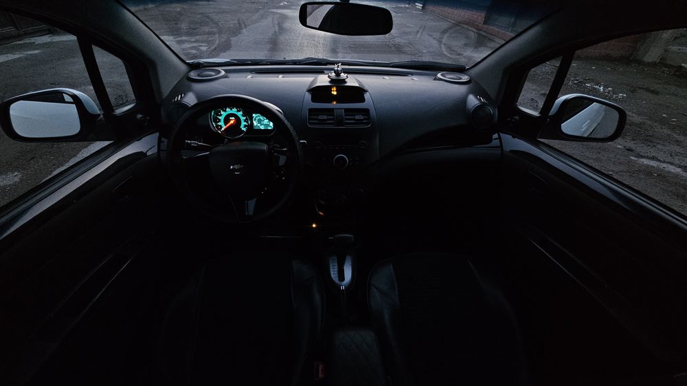 Продаётся.     SPARK