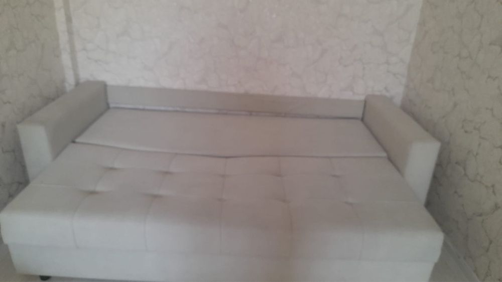 Продам Диван серый